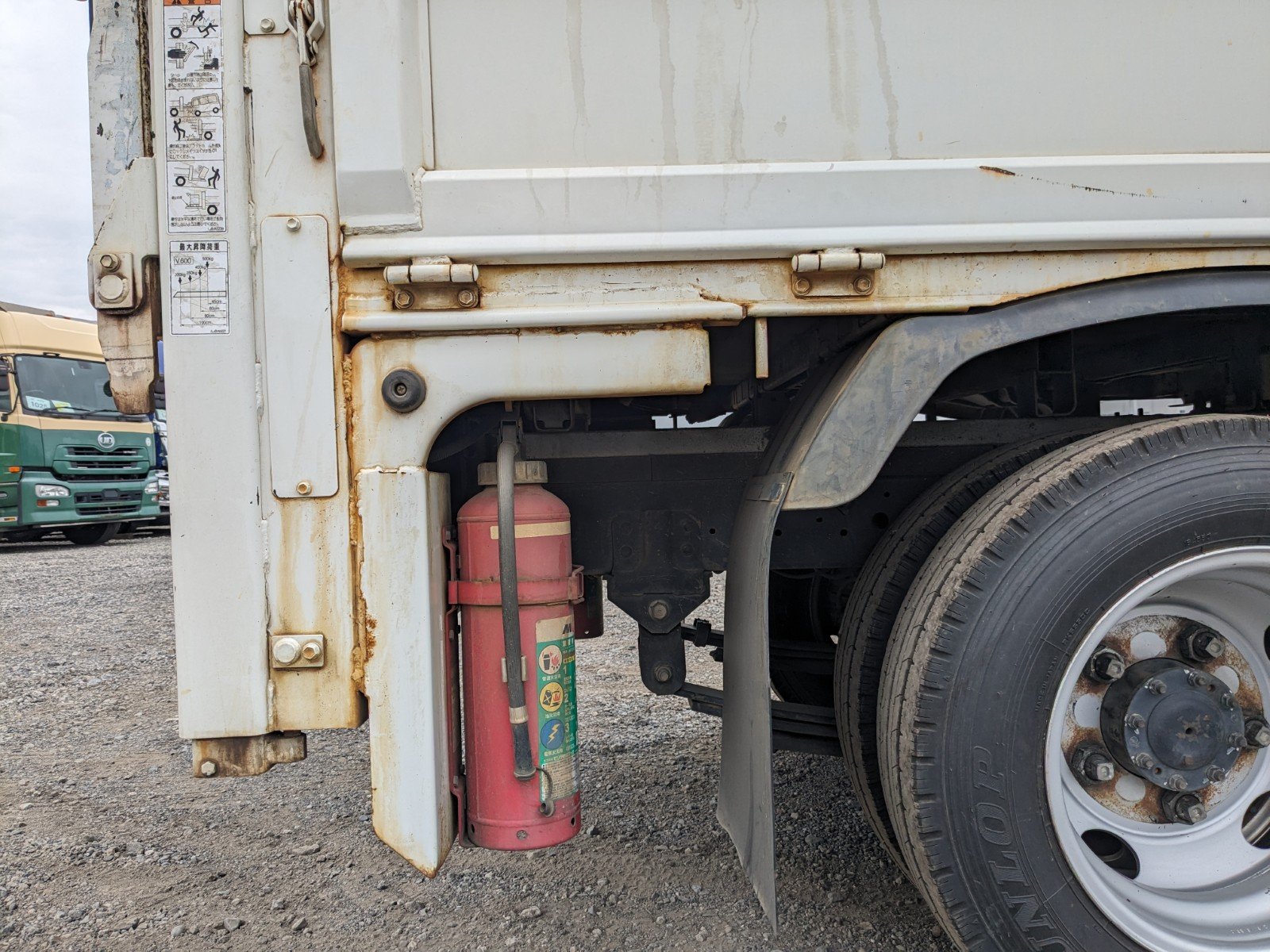 vehicle_image_20260507180836YnJH8Sv0il.jpg