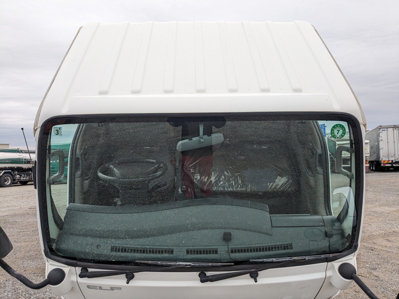 vehicle_image_20260507181506NeCMHBDQse.jpg