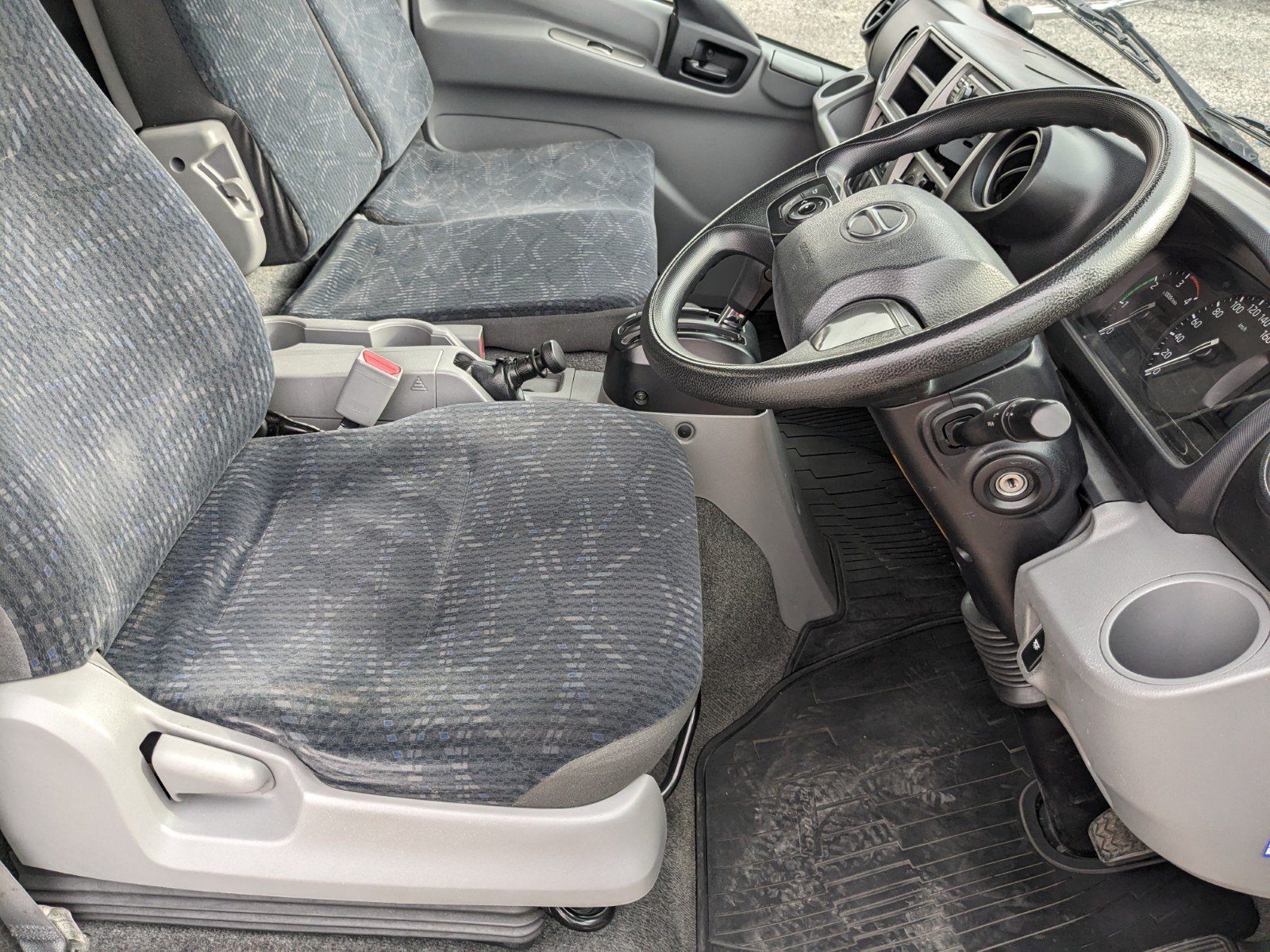 vehicle_image_202605131200471n76qIO9iV.jpg