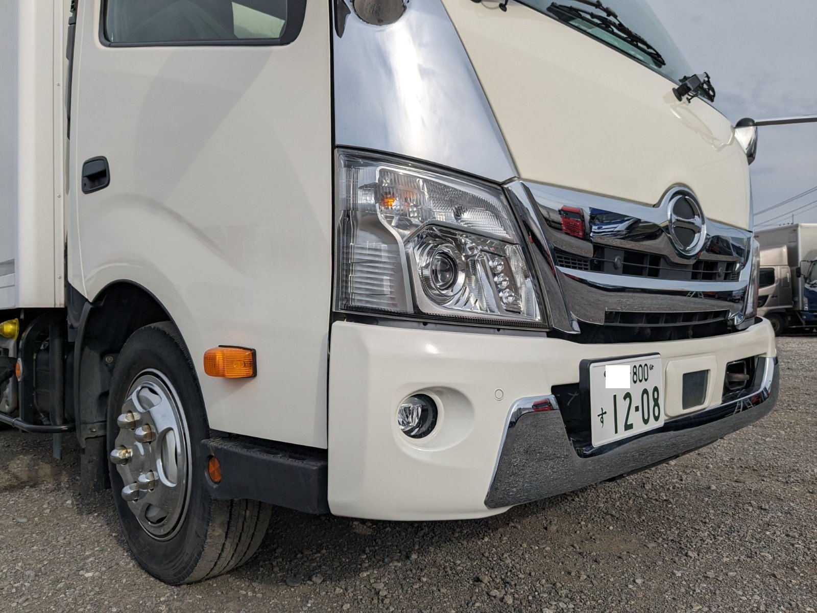 vehicle_image_20260513120047Za9JV8jlkR.jpg