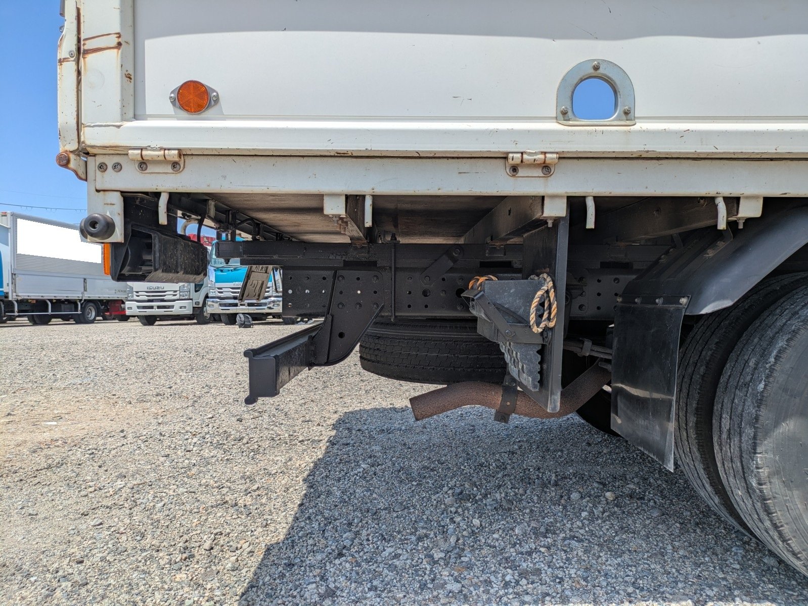 vehicle_image_20260513101553ui9uWW4gc3.jpg
