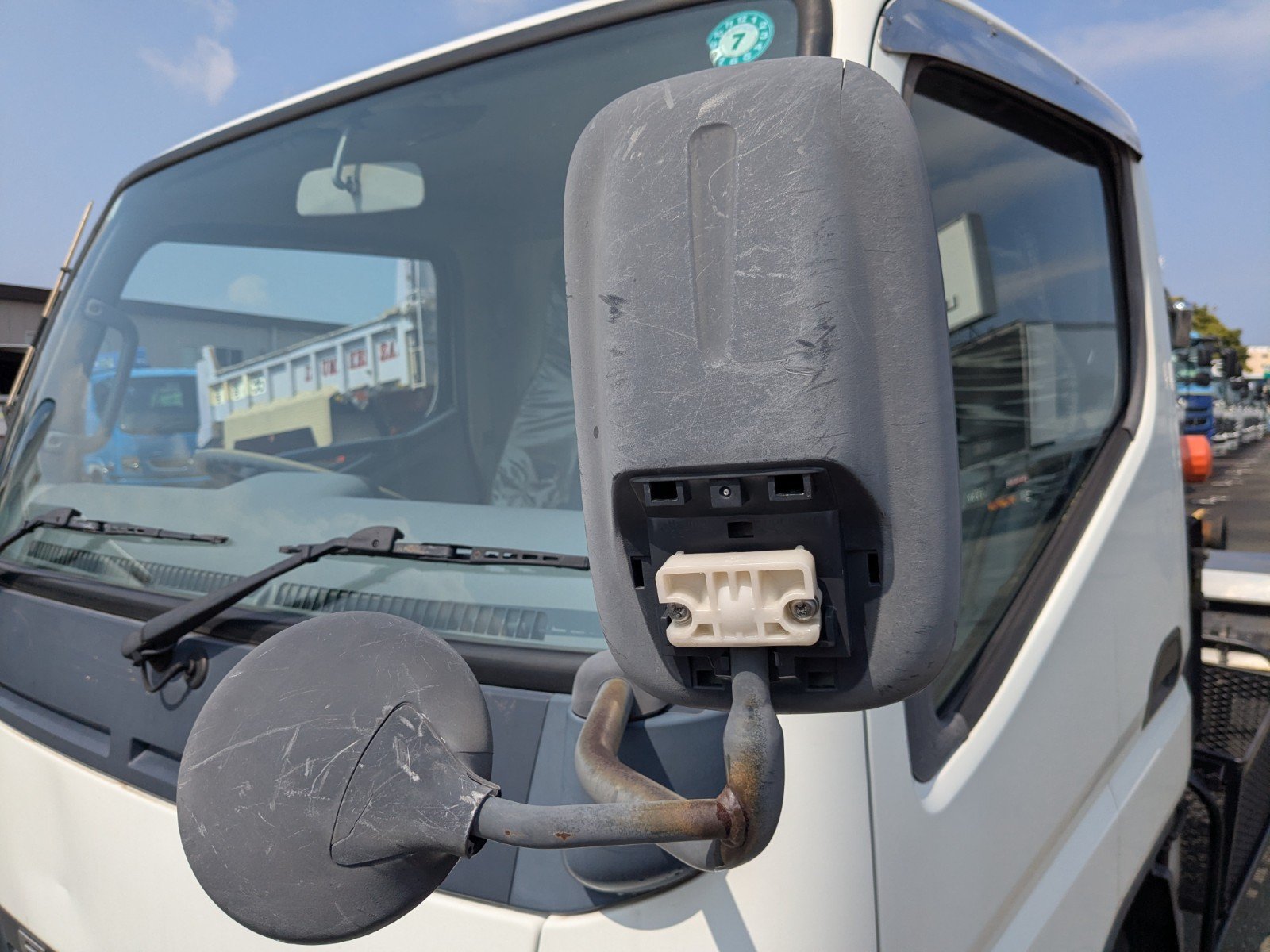 vehicle_image_20260403180035O0CaNfUSoH.jpg