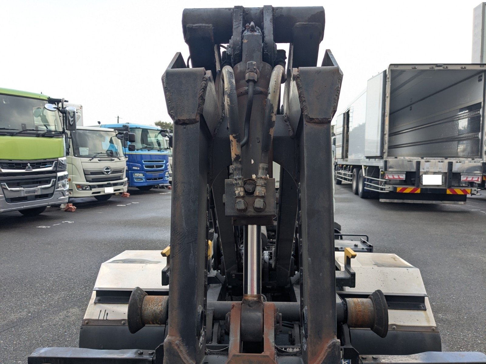 vehicle_image_20260403180035S5OPJ6Ihe8.jpg