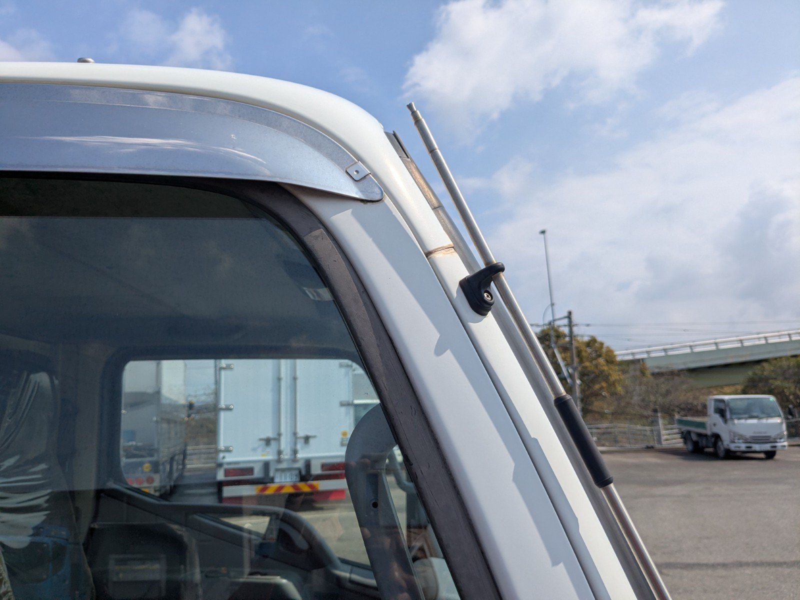 vehicle_image_20260403180035seHFNtRZbp.jpg
