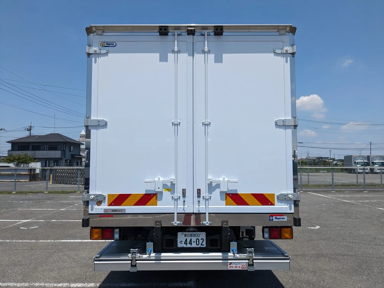 vehicle_image_2026071409432358ZoomtwYv.webp
