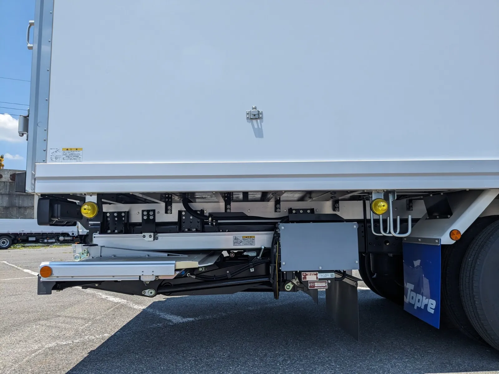 vehicle_image_20260714094333NUpsEyRT77.webp