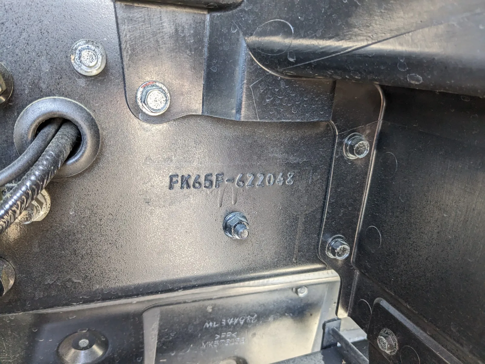 vehicle_image_20260714094336oefoyqcX48.webp