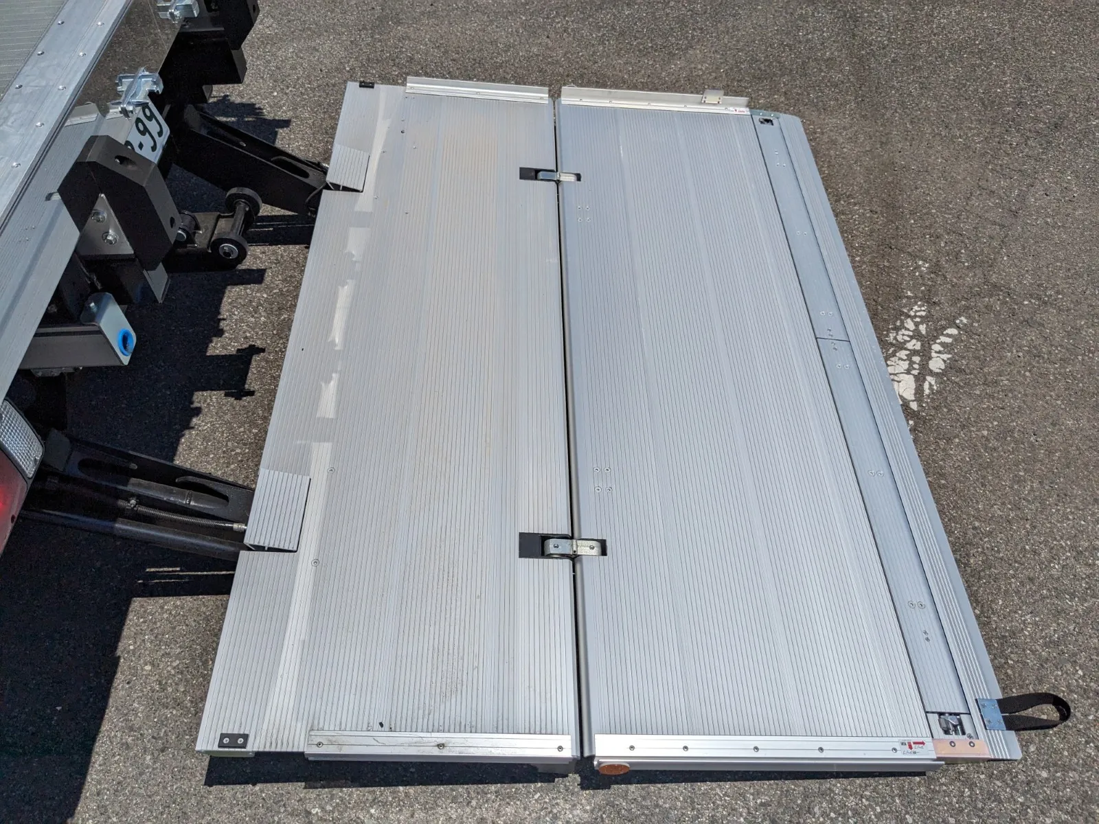 vehicle_image_20260713090313Mhq1OCdr1l.webp