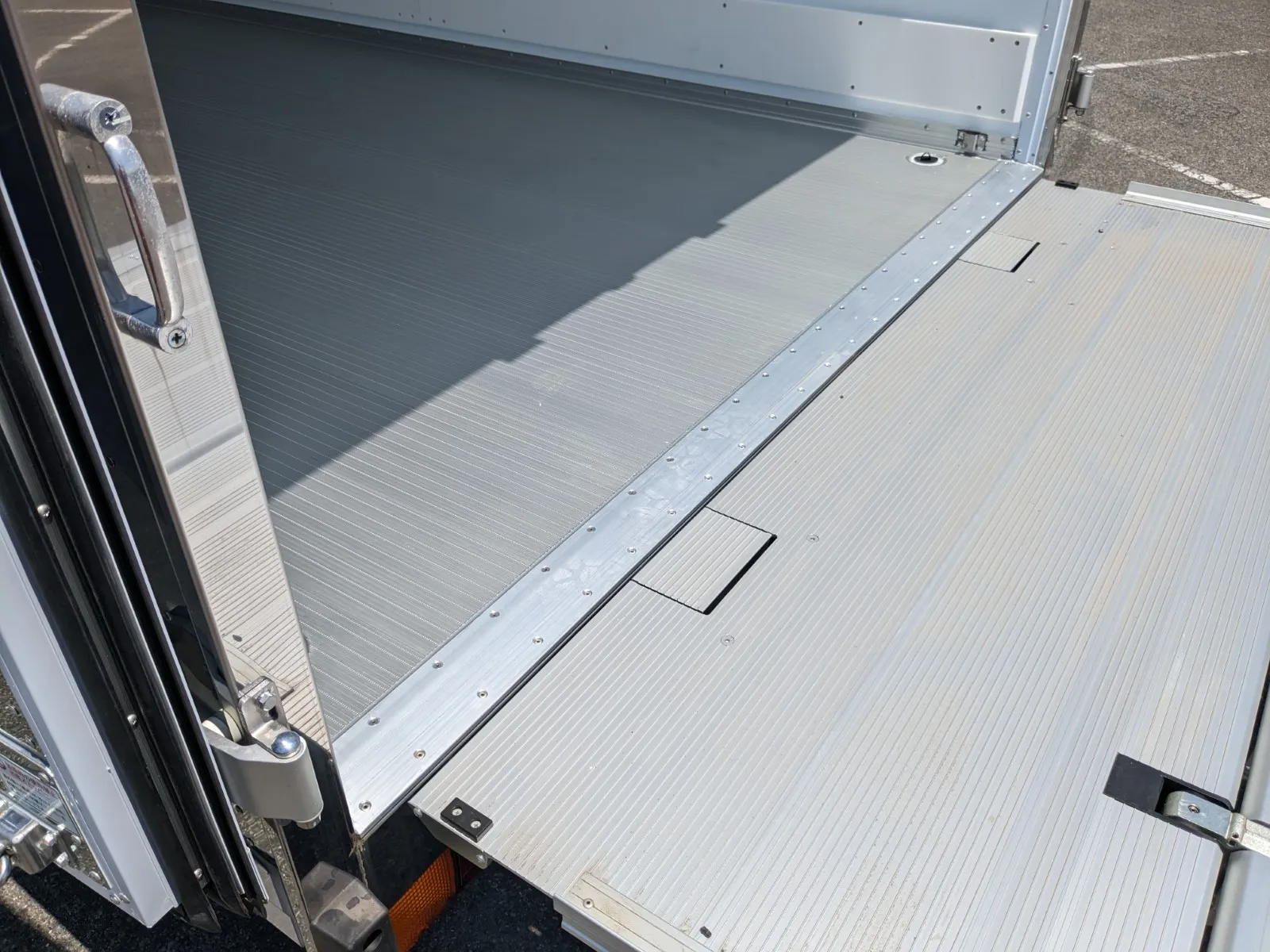 vehicle_image_202607130903142mO6eH02Z3.webp