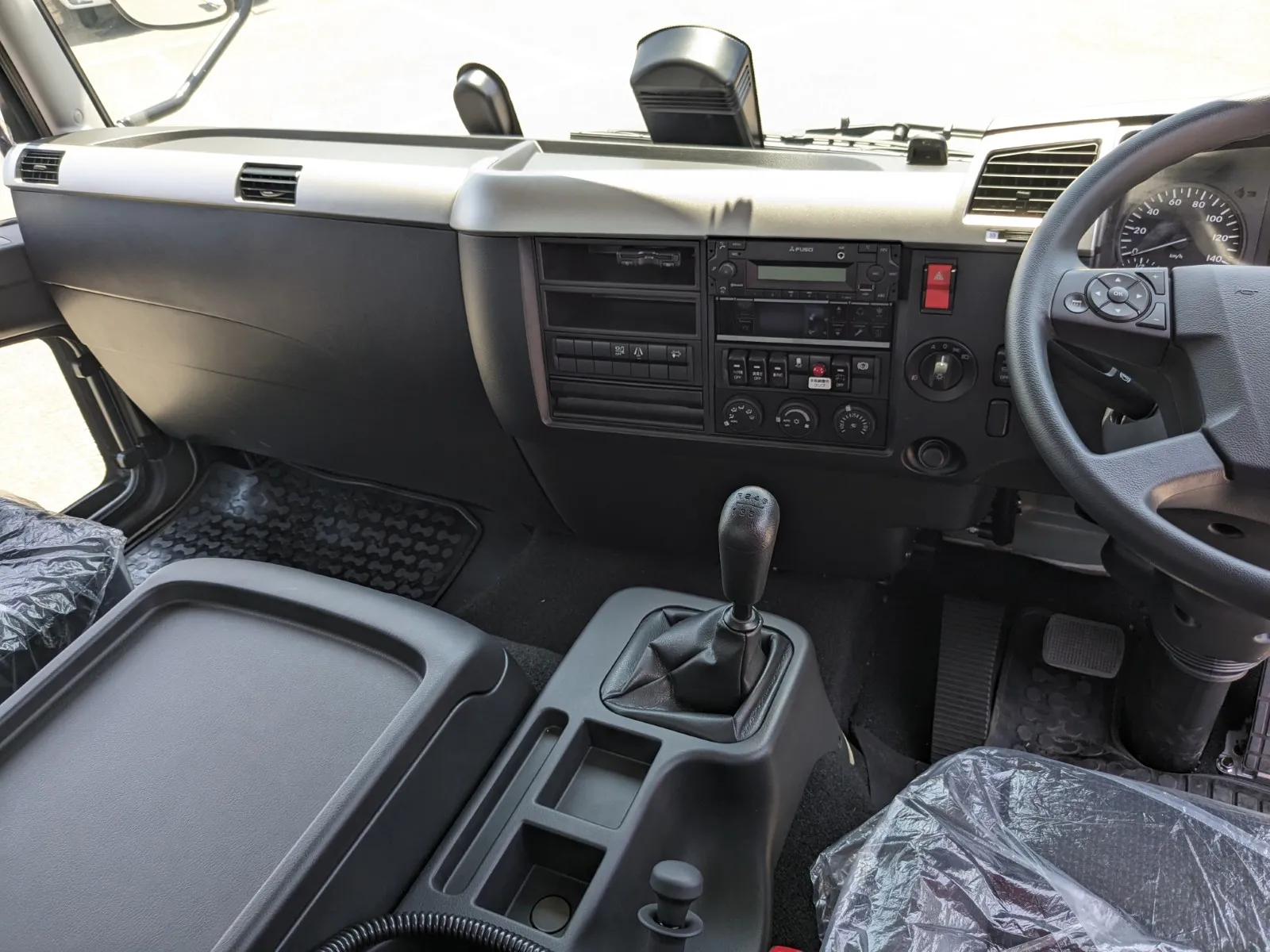 vehicle_image_20260713090326aJIM5xcQrd.webp