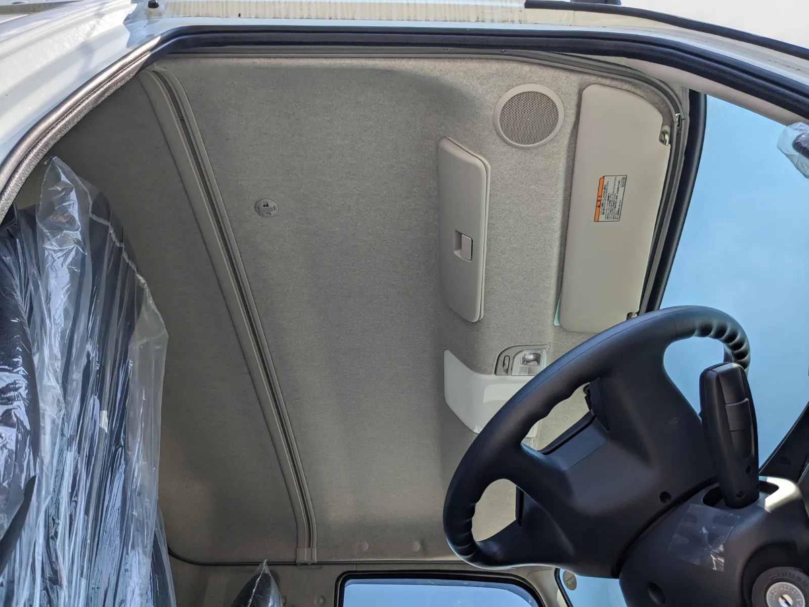 vehicle_image_20260713090326zAaHV626lp.webp