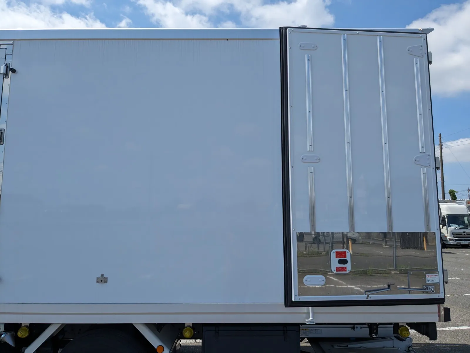 vehicle_image_20260713091344zLcIf3DvXW.webp