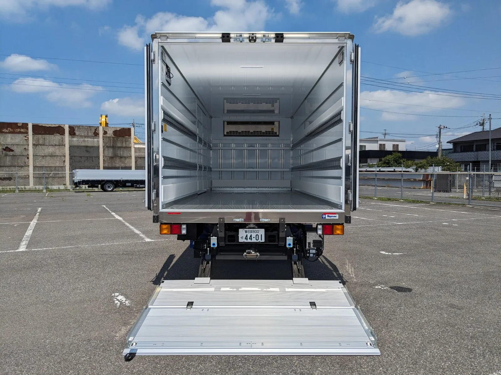 vehicle_image_20260714101224TmeC70jM6x.webp