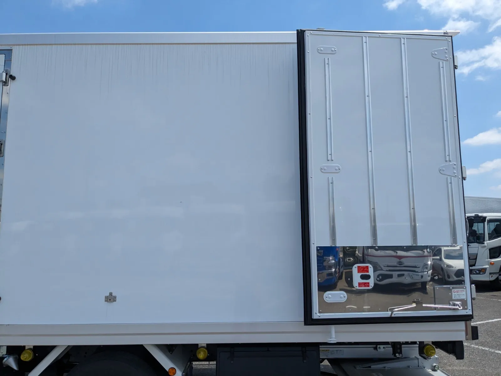 vehicle_image_20260714101228wxHXv8EYmA.webp