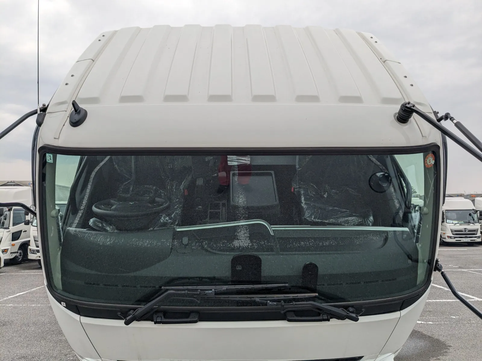 vehicle_image_20260714101239TqFqkzZq9J.webp