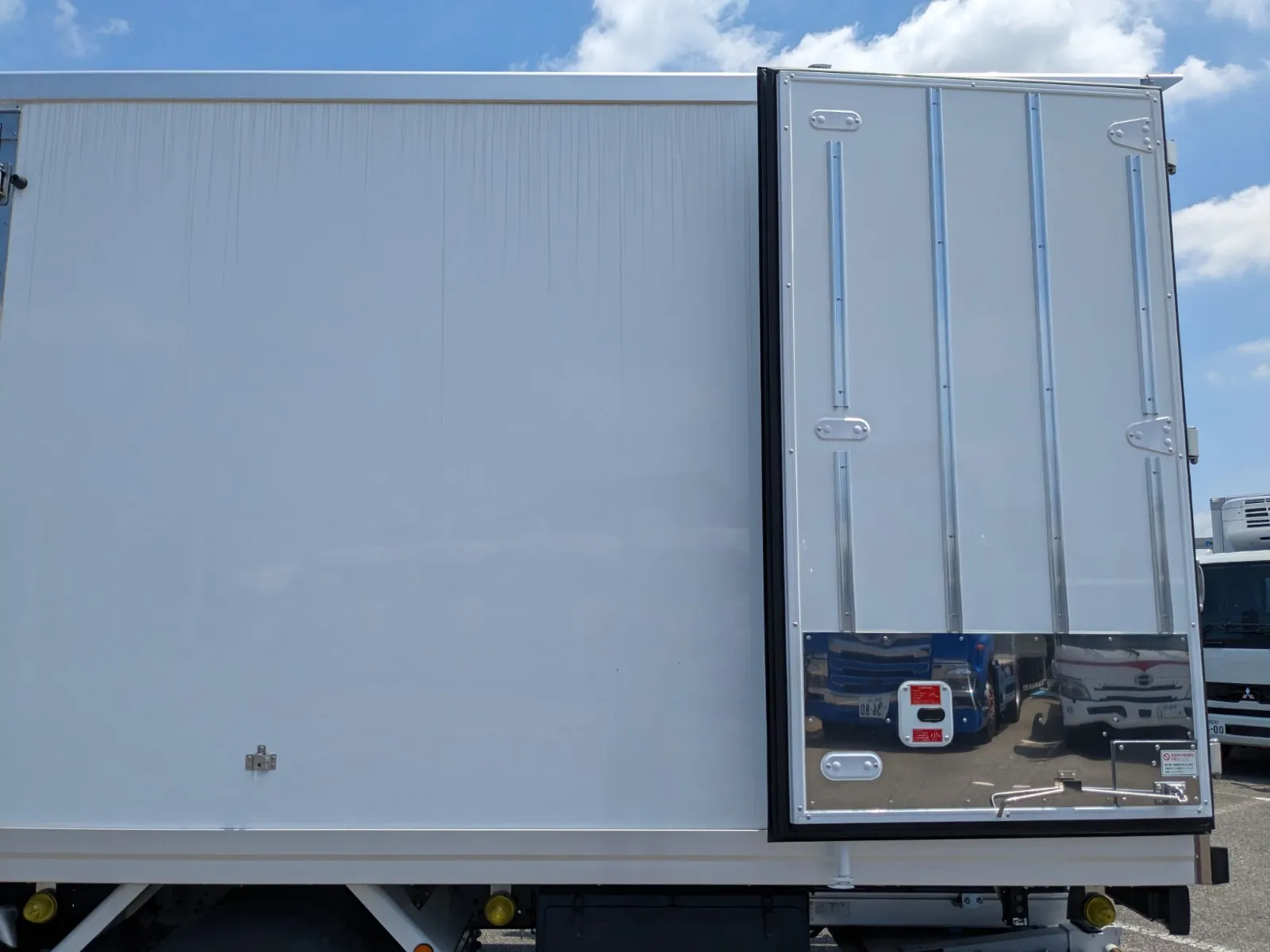 vehicle_image_20260713084737k5utBhFv7c.webp