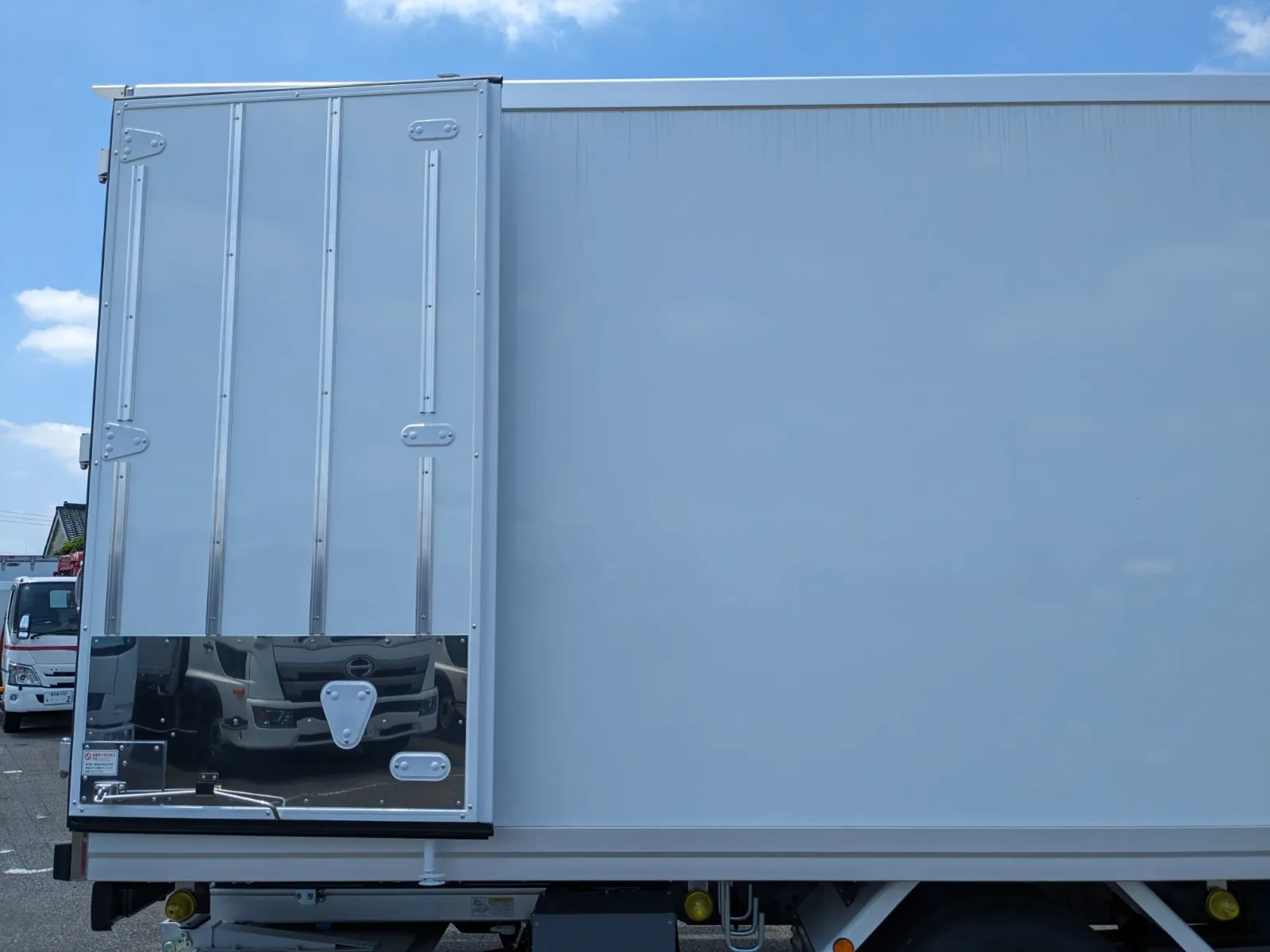 vehicle_image_20260713084740yzOGLQdBQ2.webp