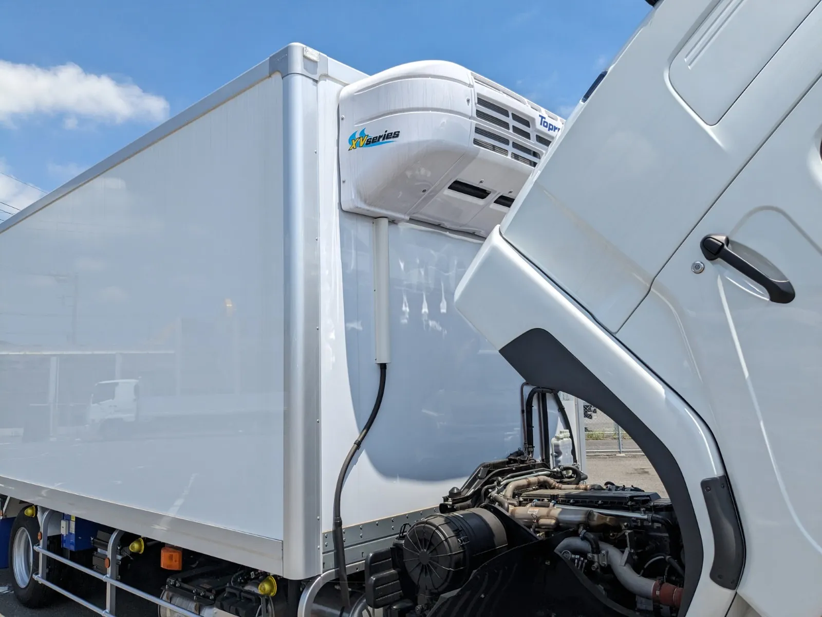 vehicle_image_20260713084747YM02qyh0Zy.webp