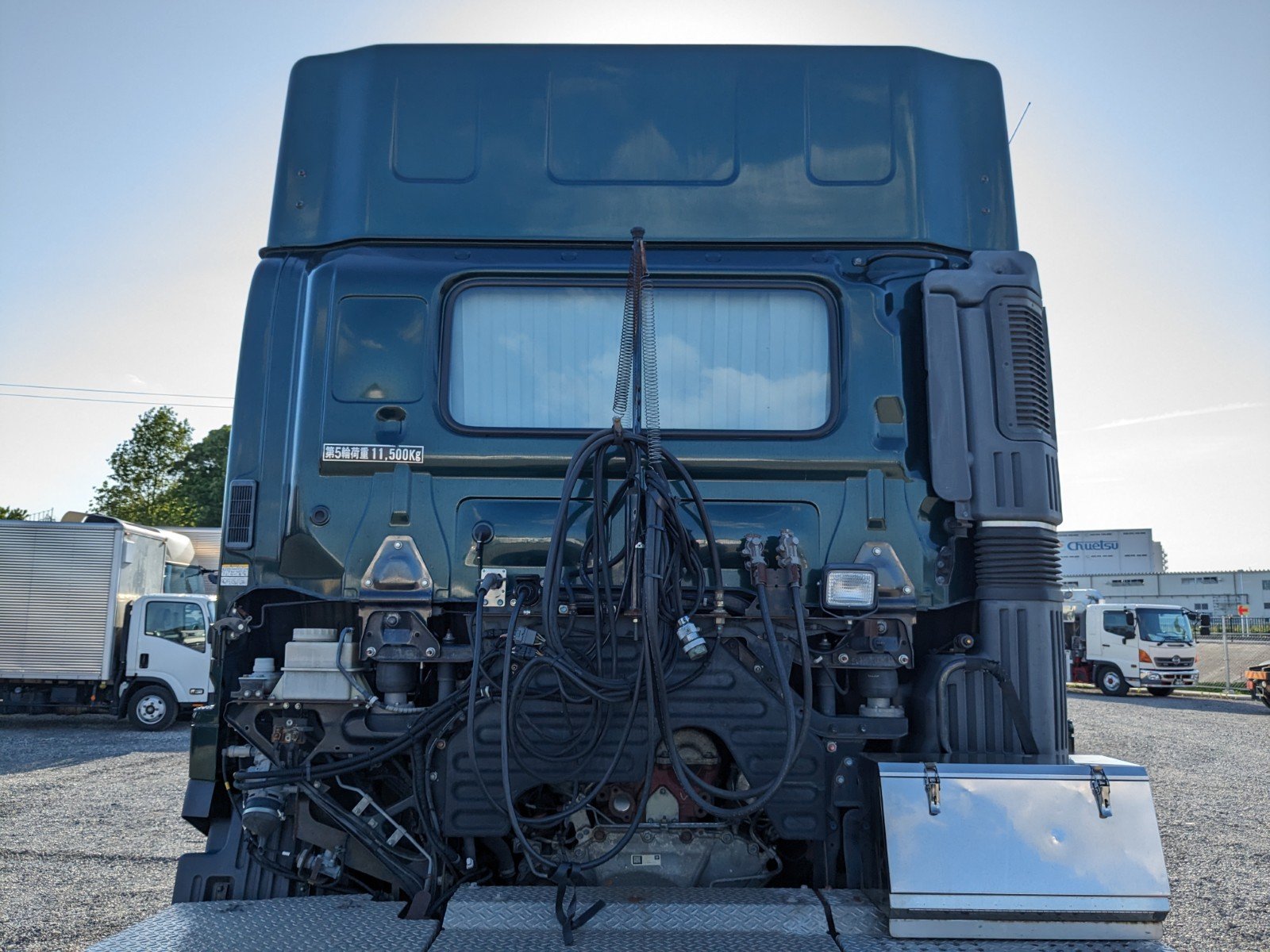 vehicle_image_20260519090909jaUW4Nf5a1.jpg