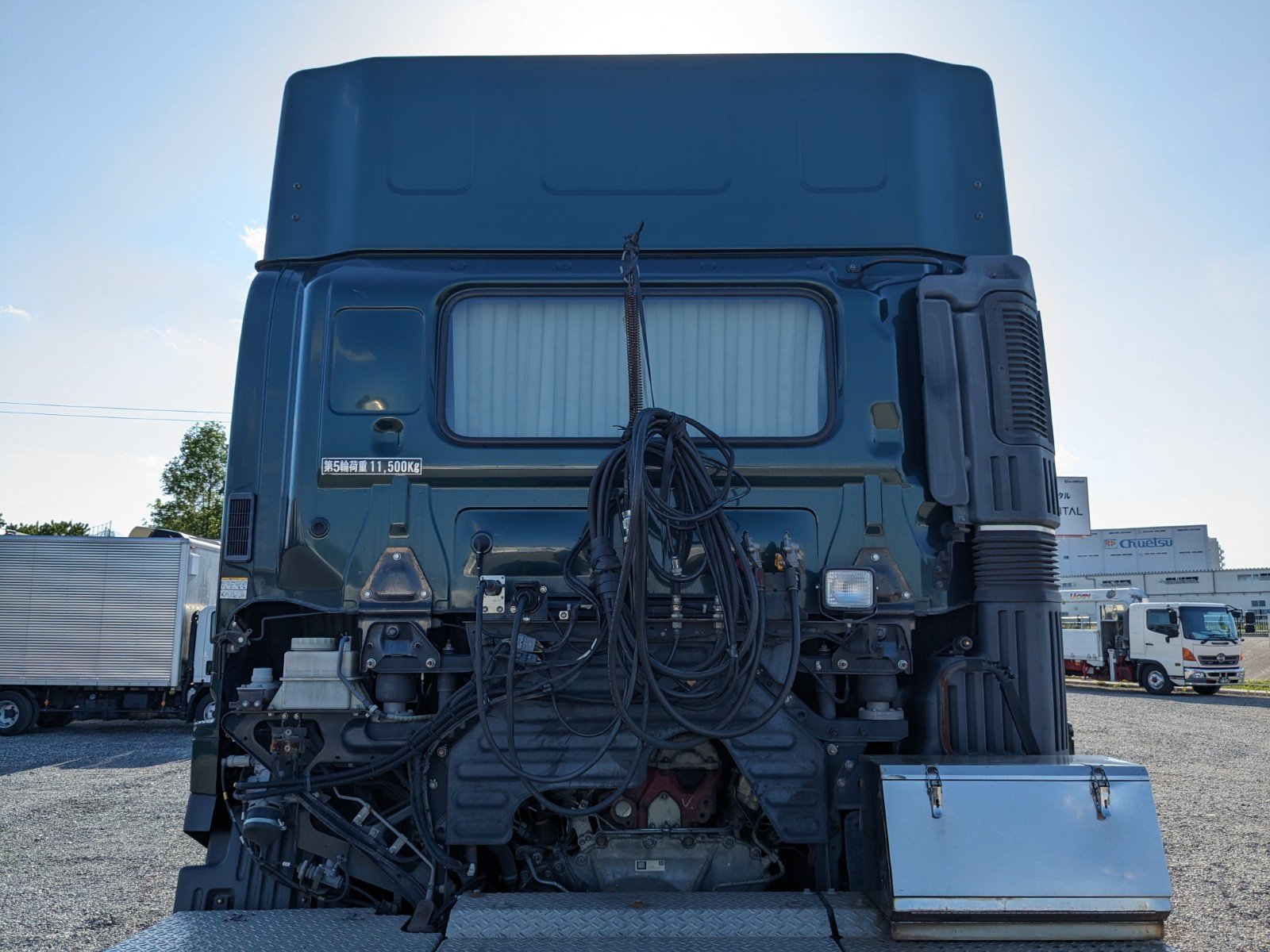 vehicle_image_20260519090435O10I3pBMhI.jpg