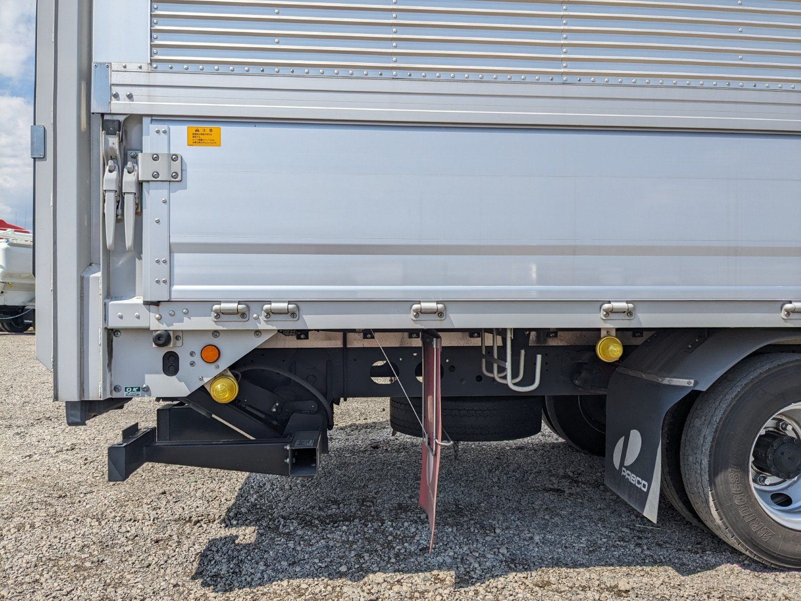 vehicle_image_202605011117023r9ksuxwhq.jpg