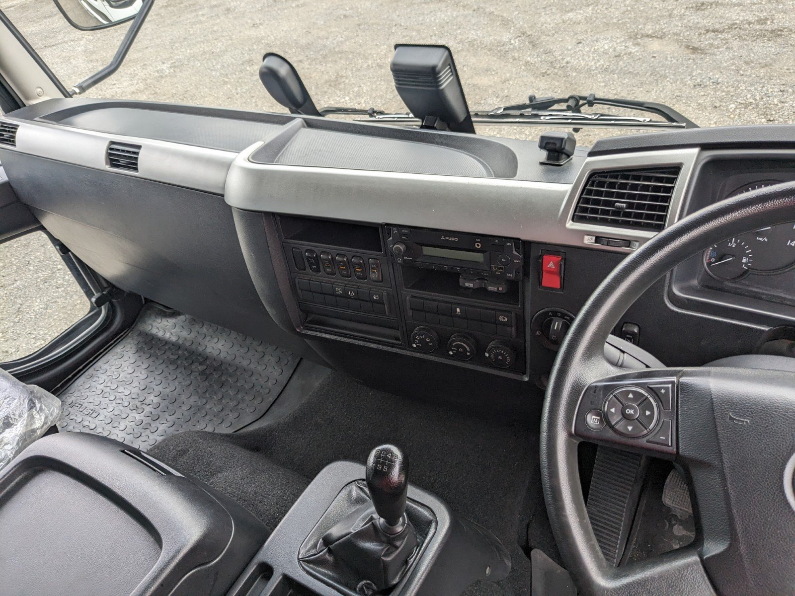 vehicle_image_20260501111702pIPM2v85gb.jpg