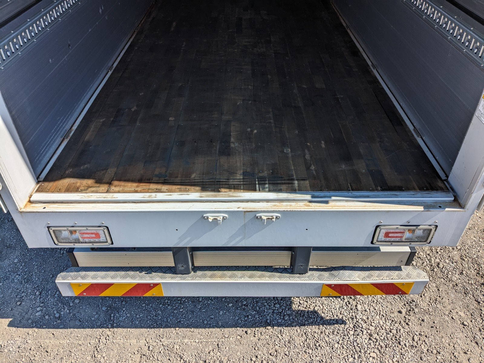 vehicle_image_202604231818383b5T9z0TGE.jpg