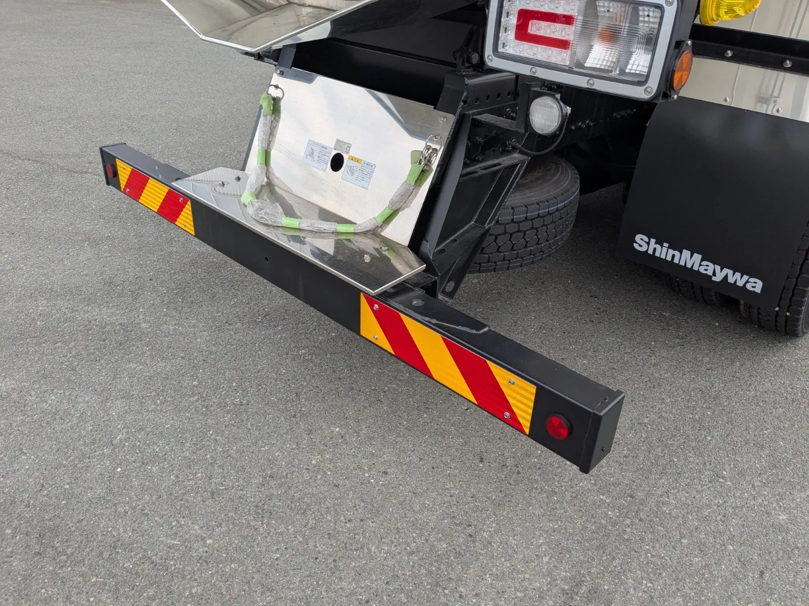 vehicle_image_20260619100810EBnlheU4l4.webp