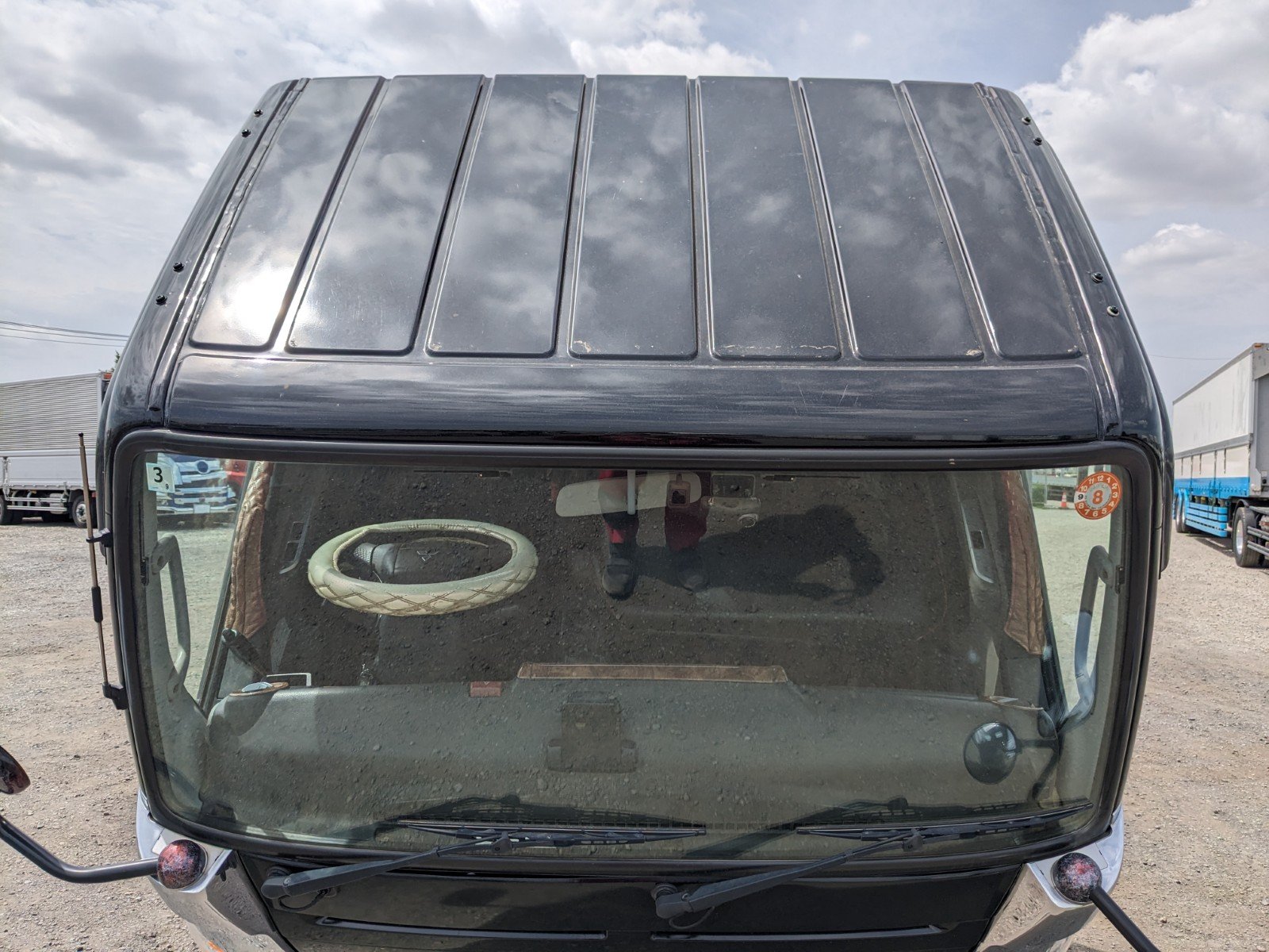 vehicle_image_2026051111110952zR3AdZ7F.jpg
