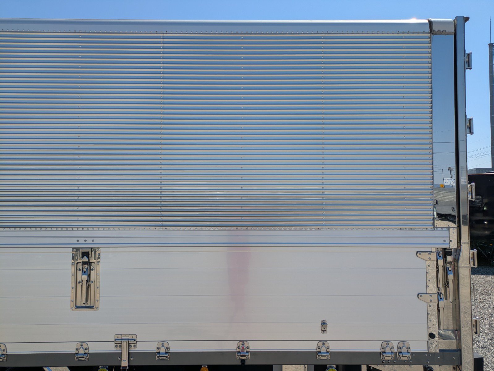 vehicle_image_20260409154305bvmHlDpq1j.jpg