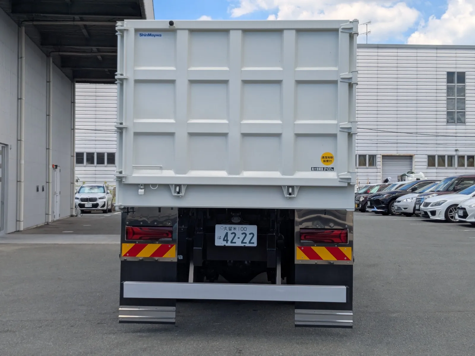 vehicle_image_20260713103122NgY2RLxZBd.webp