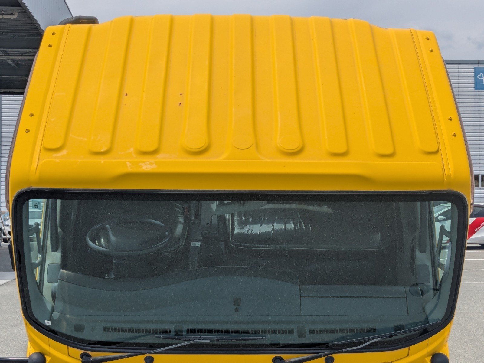 vehicle_image_20260513135347DlWC3DLeGM.jpg