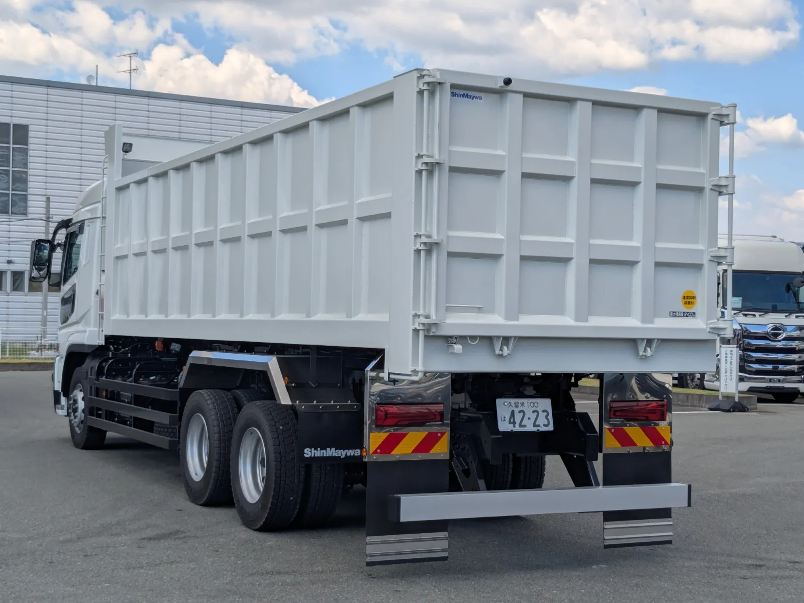 vehicle_image_20260713101908hAzTGVJTSZ.webp