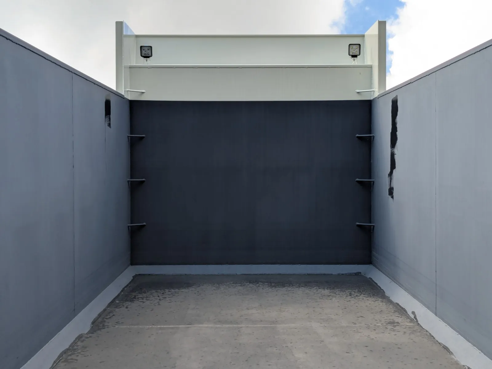 vehicle_image_20260713101918KTB6MXT0iS.webp