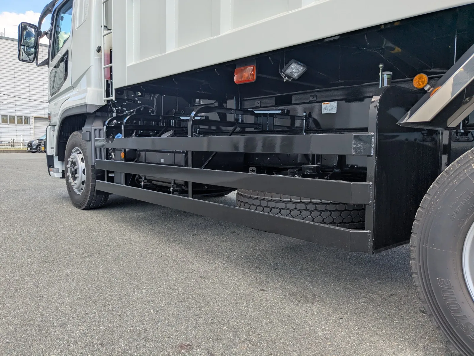 vehicle_image_20260713102541Cy8BNaeQxc.webp
