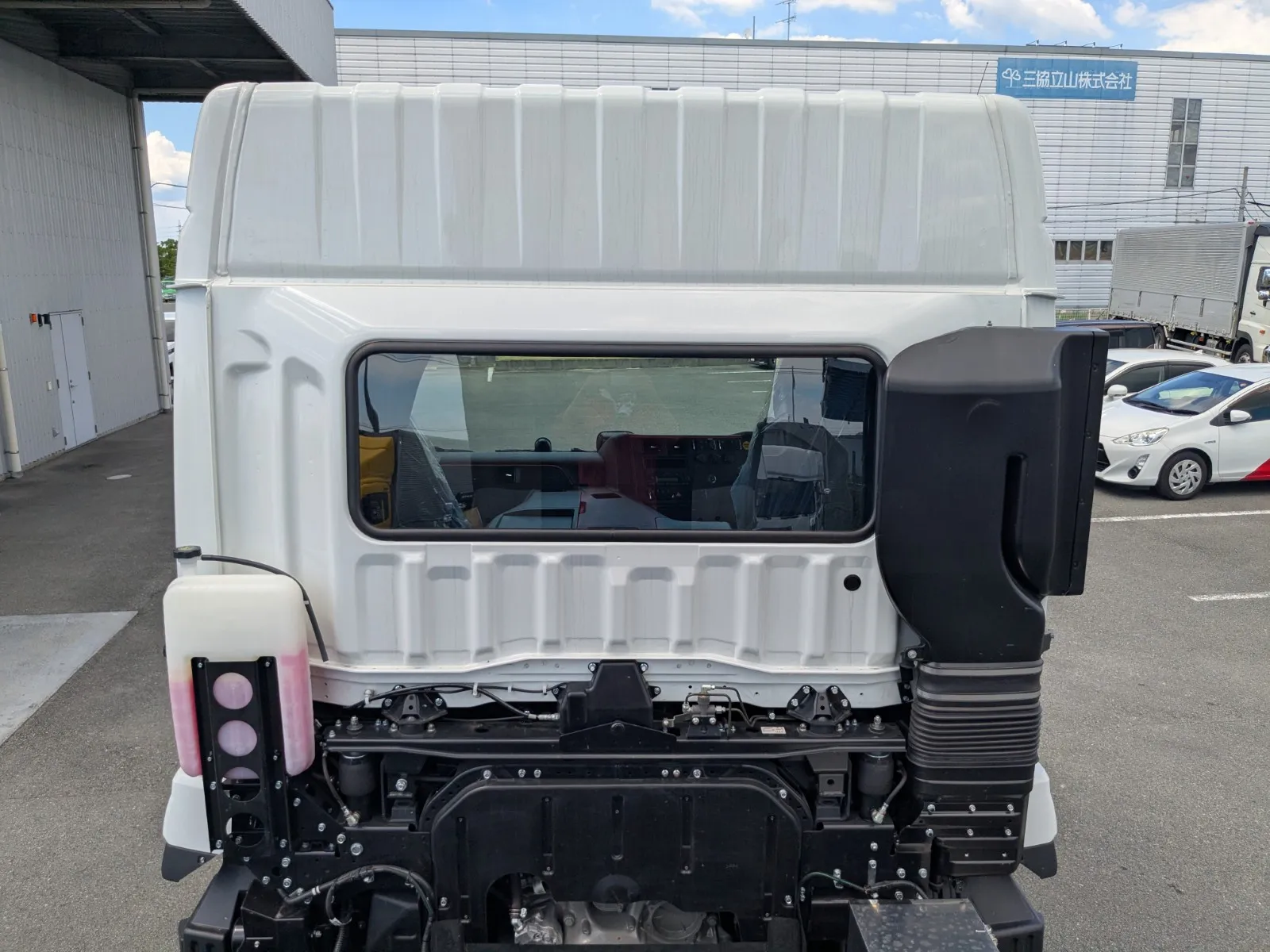 vehicle_image_20260713102545bAZt73Bdac.webp