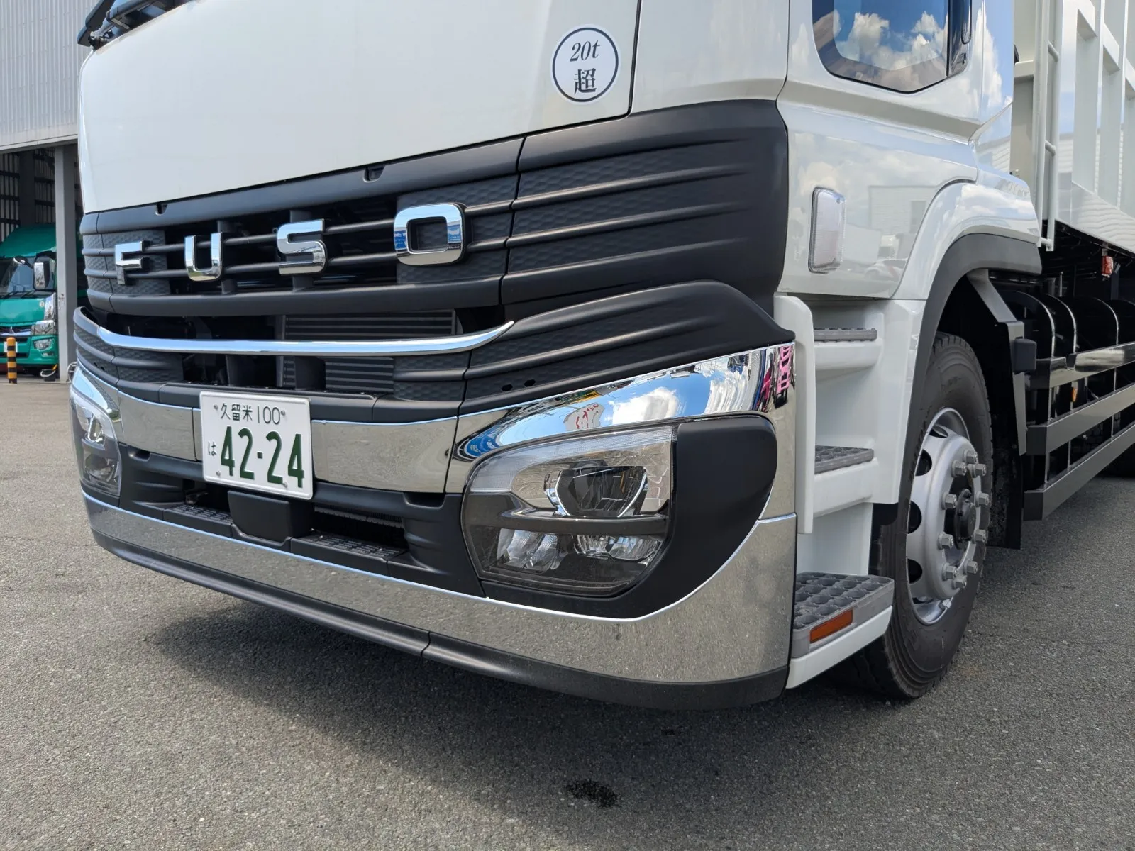 vehicle_image_20260713102553KzsvCyofXg.webp