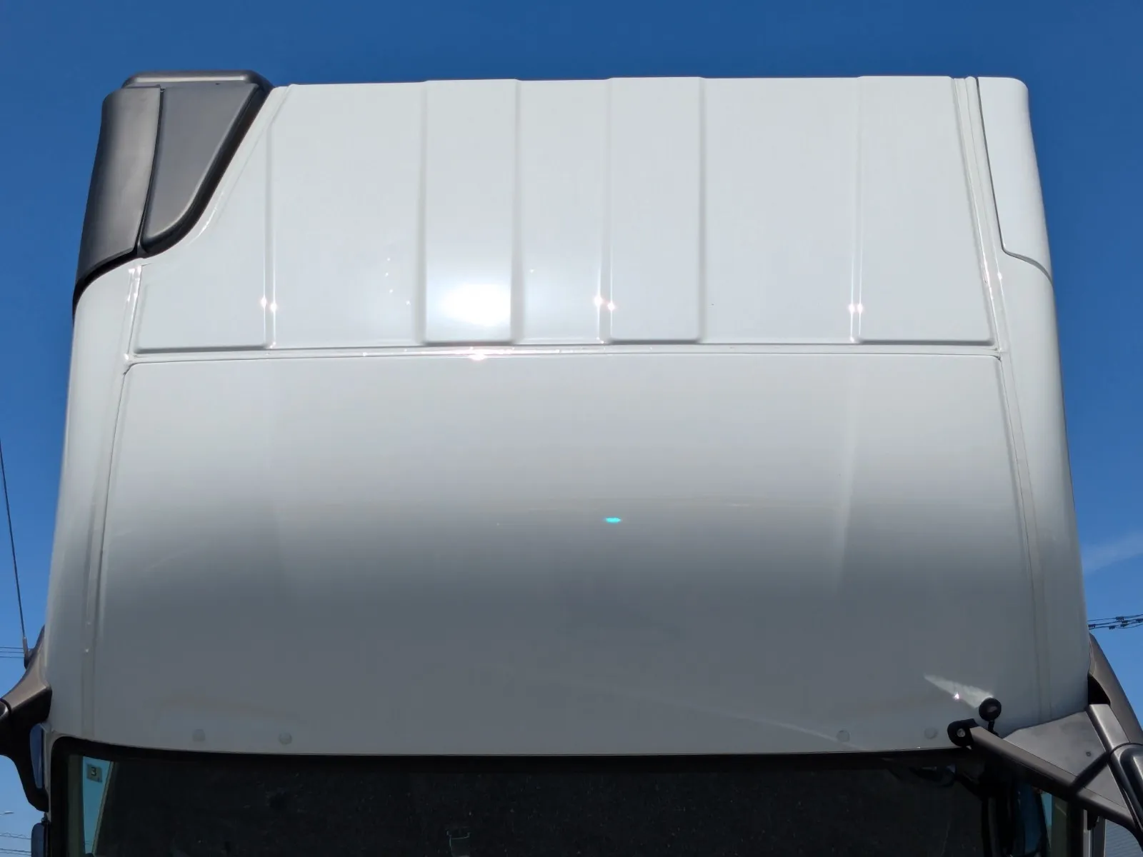 vehicle_image_20260713104952kwWEjJ6nVa.webp