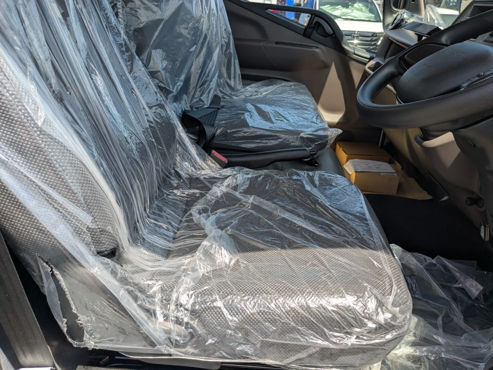 vehicle_image_20260730100846ZLo0qV9FCD.webp