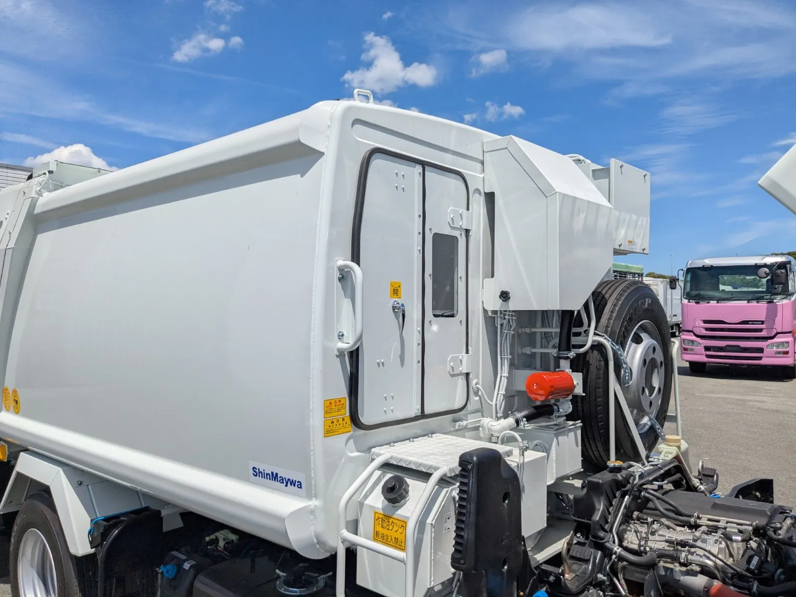 vehicle_image_20260730100849ltleKYj6MF.webp