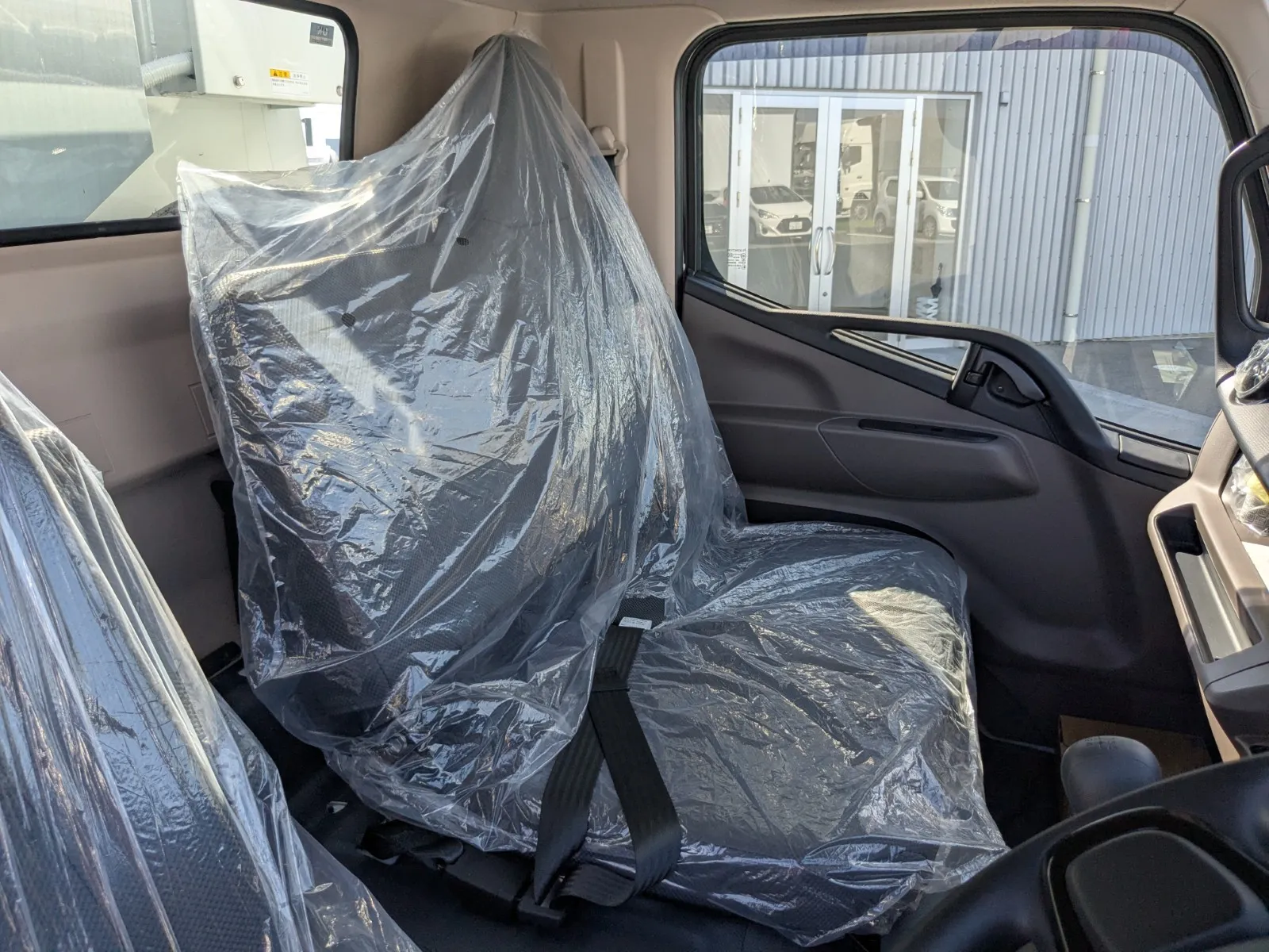 vehicle_image_20260630094015fcKOVdiVVS.webp