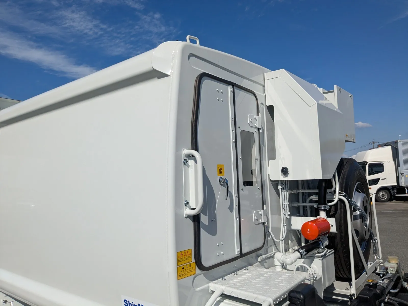 vehicle_image_20260630094019oX7xBPkVdr.webp