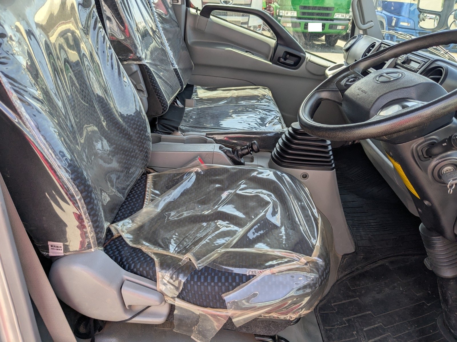 vehicle_image_20260422130456ORIU4fEs4y.jpg
