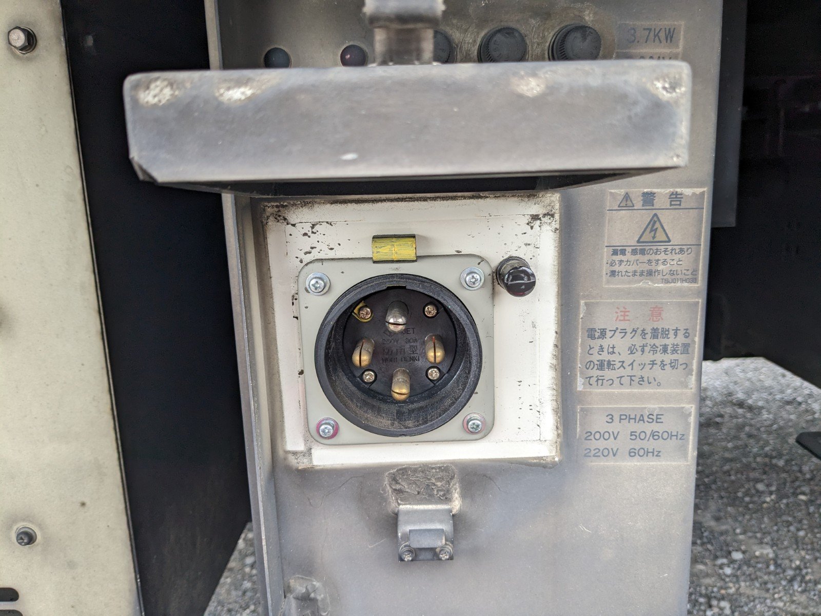 vehicle_image_20260520103242eAL3Xl97rP.jpg