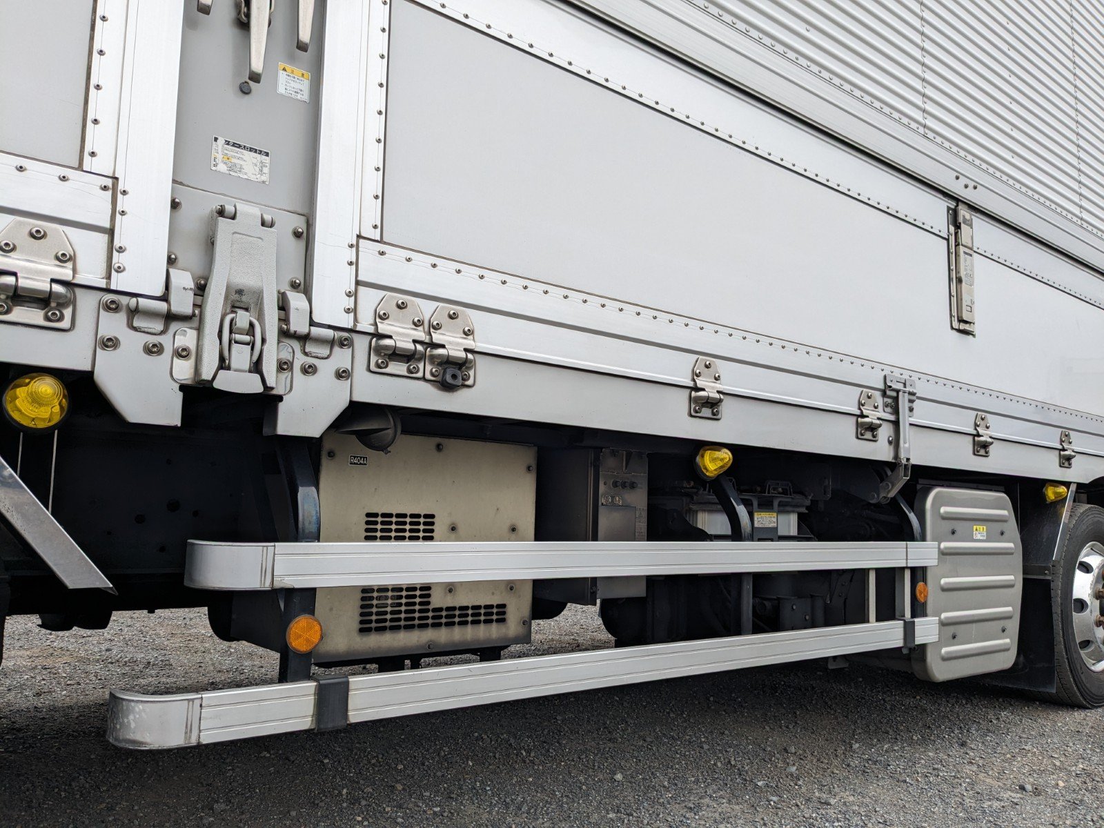 vehicle_image_20260520103242mzyKrmF7z3.jpg