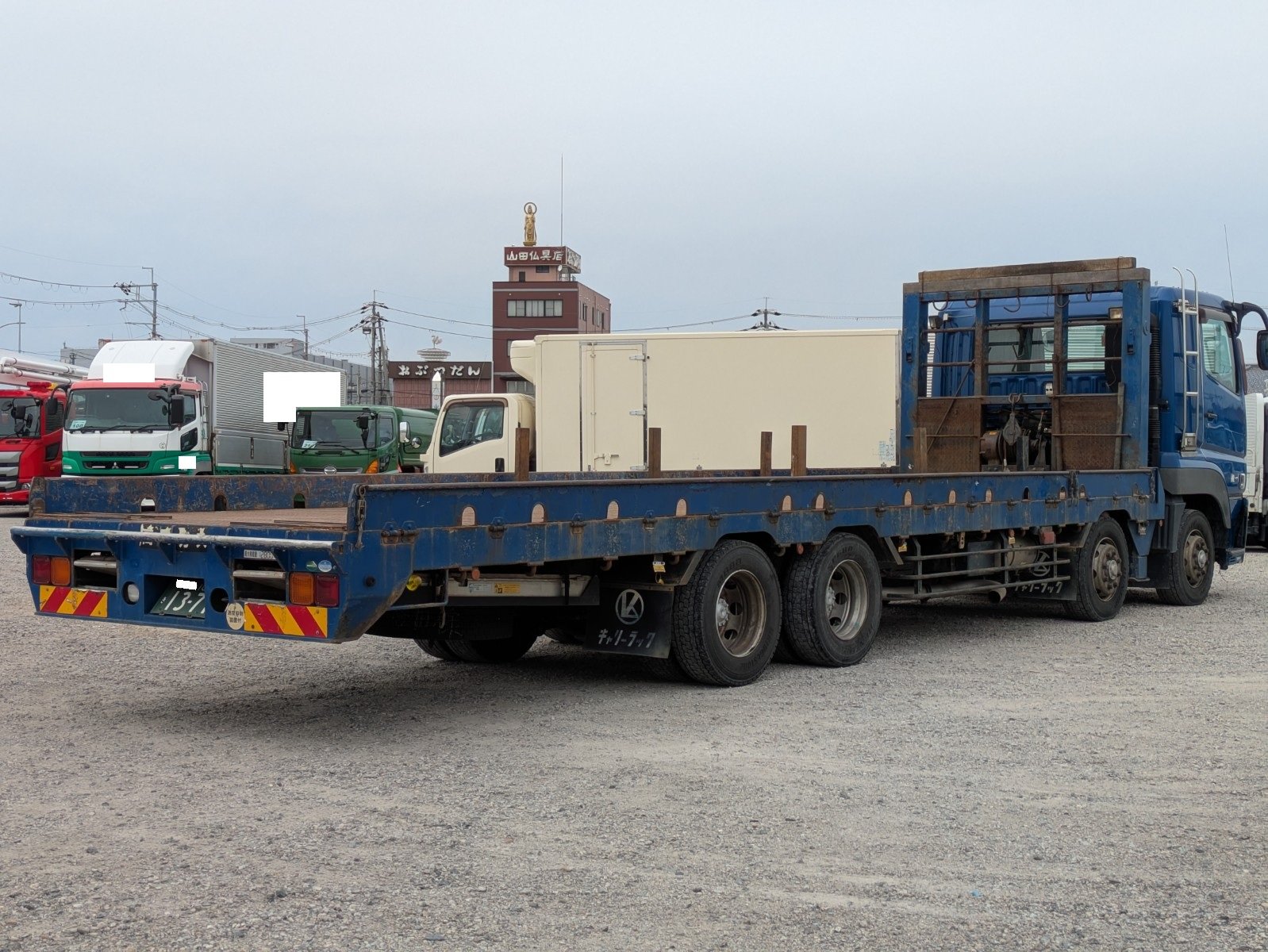 vehicle_image_2026042217592945FP6SRqqi.jpg