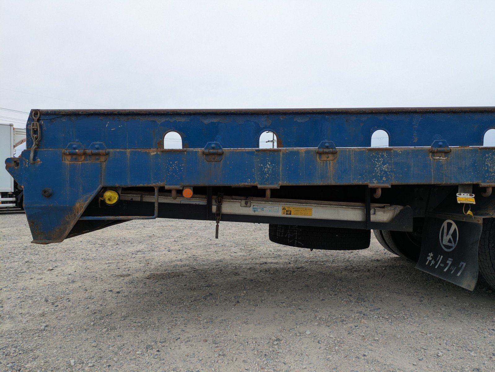 vehicle_image_20260422175929k5IKqTggsw.jpg