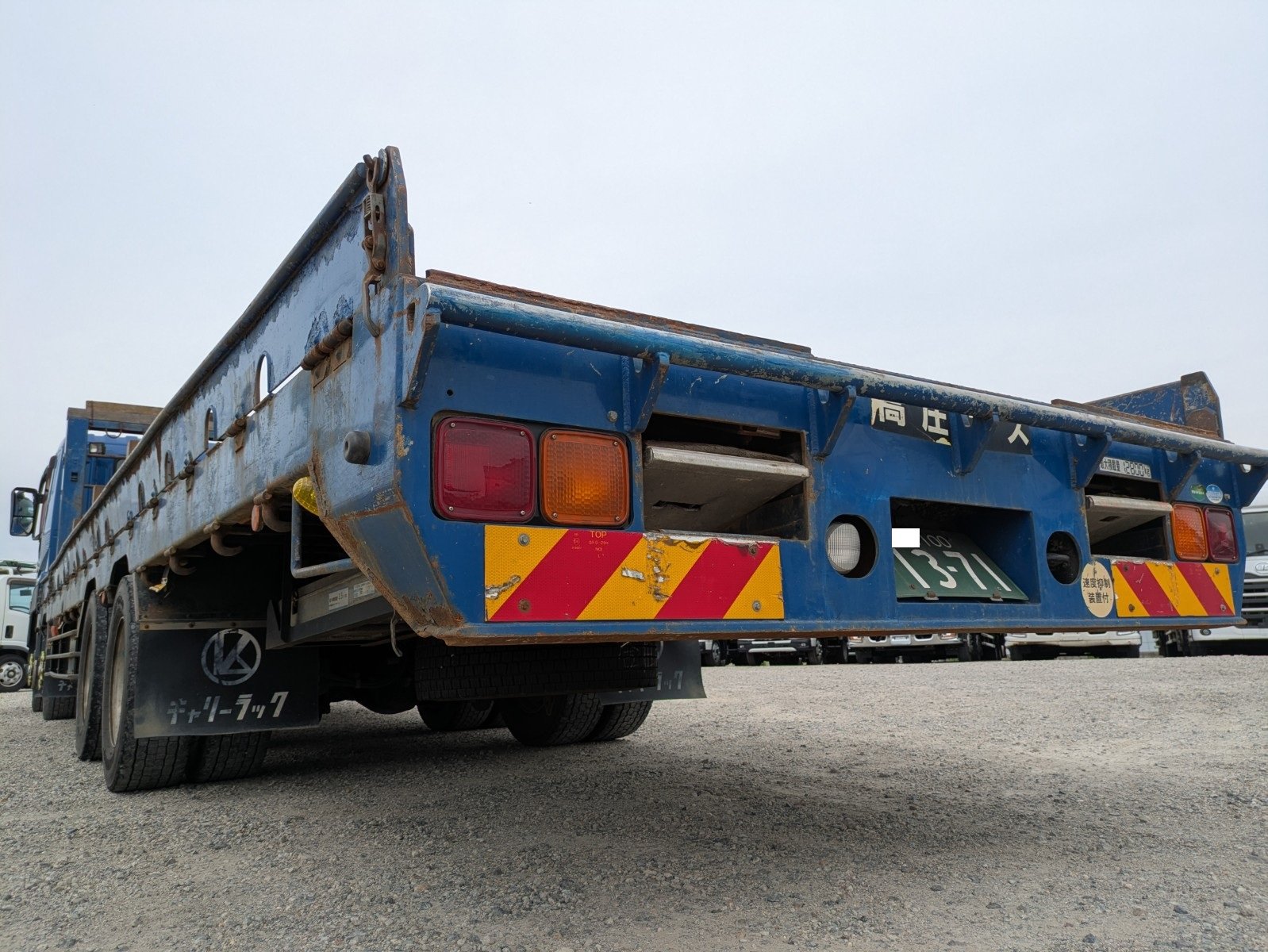 vehicle_image_20260422175929nL1uBYHAaD.jpg