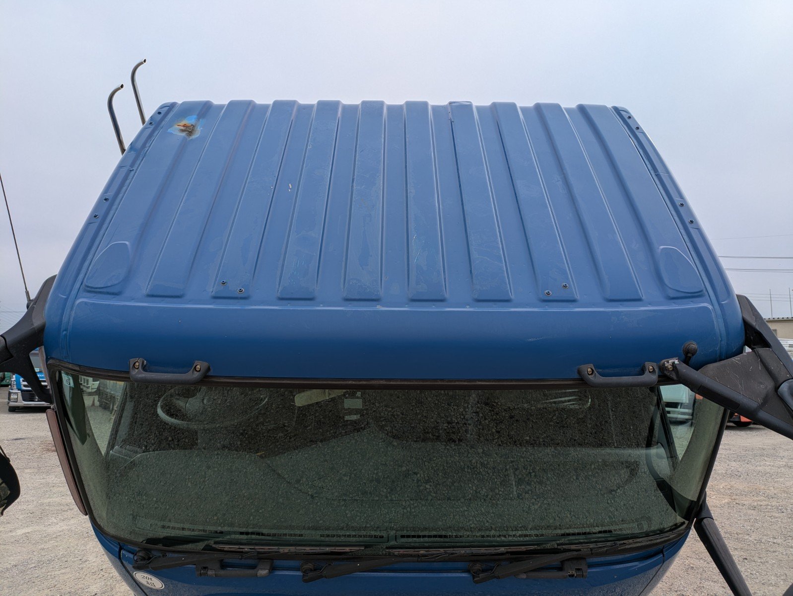 vehicle_image_20260422175929rmSxuJSviP.jpg
