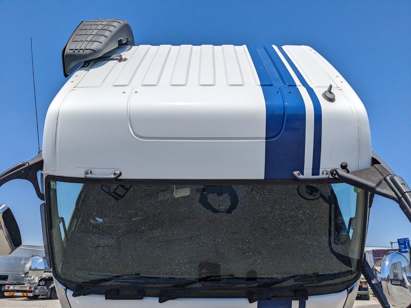 vehicle_image_20260420162321OlNc3pyN9s.jpg